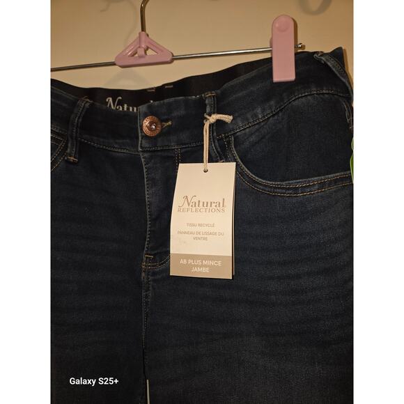 Natural Reflections size 8 jeans - Picture 2 of 2